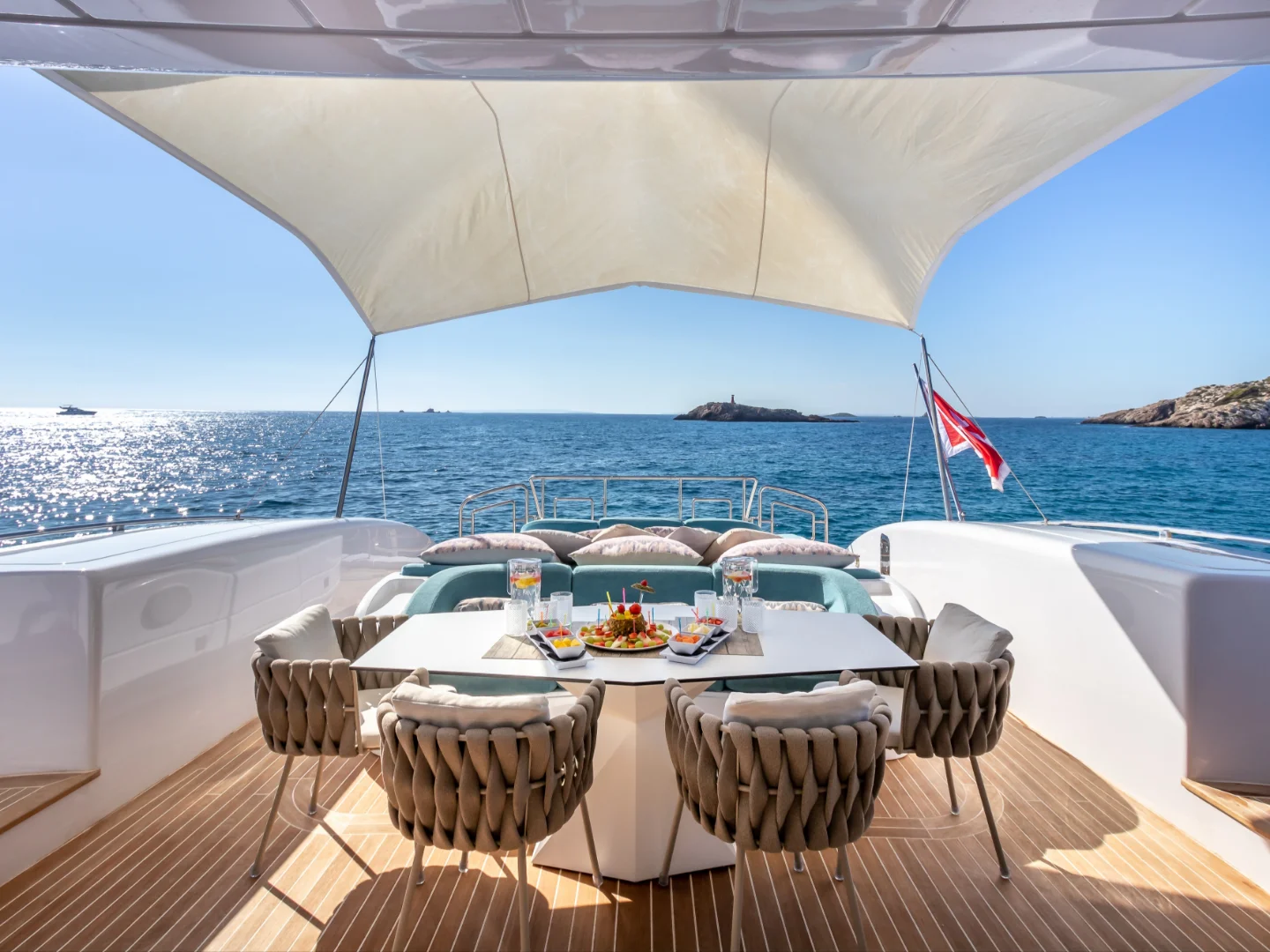 BELISA | Mangusta 108 - Photo 14
