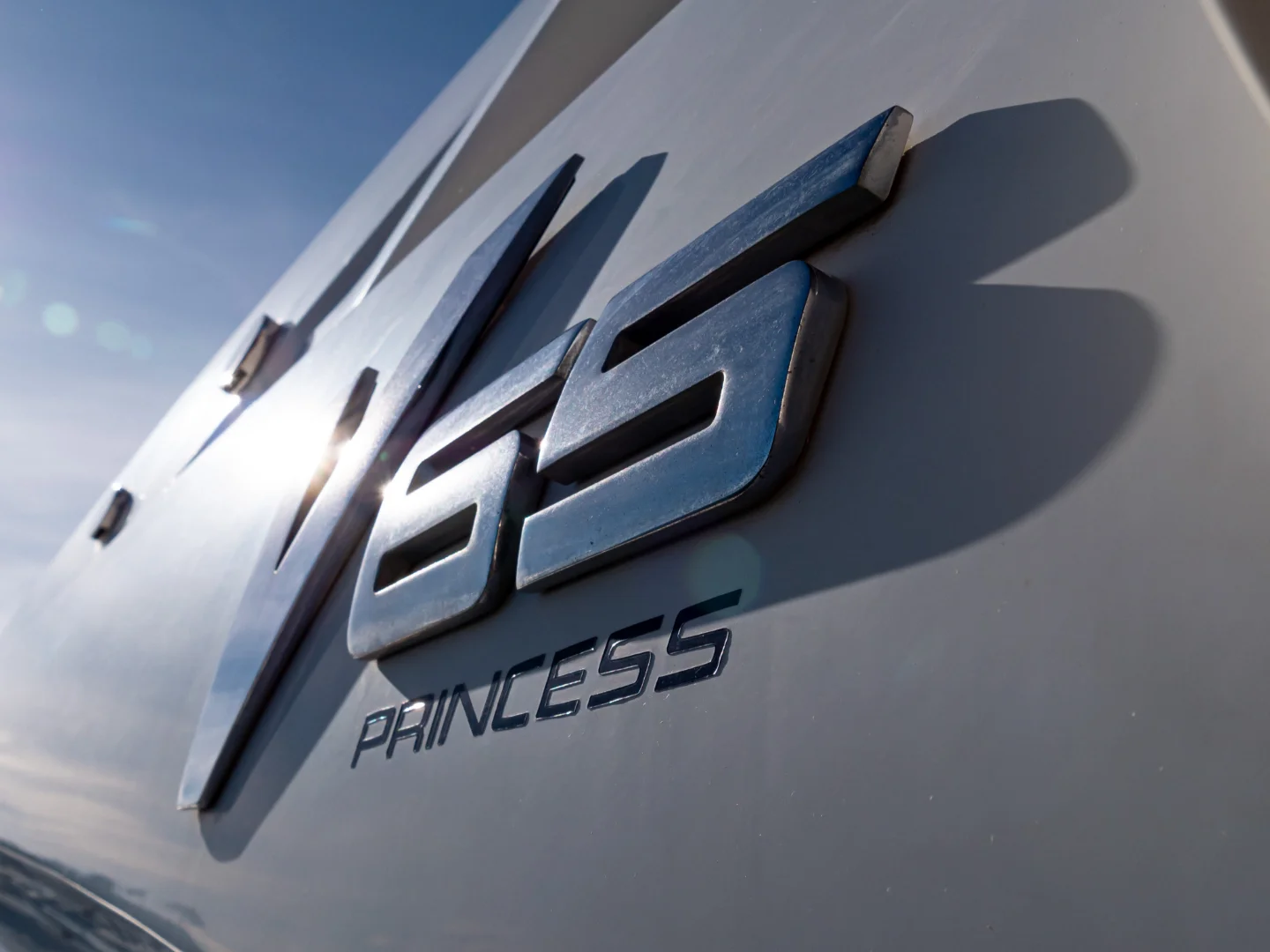2007 Princess V65 - Photo 38
