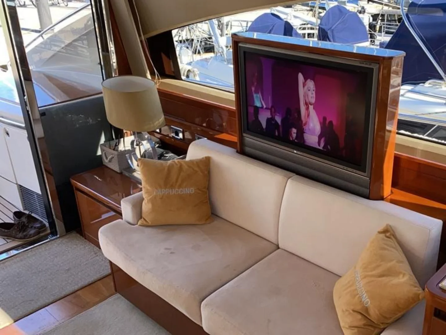 2007 Princess V65 - Photo 3