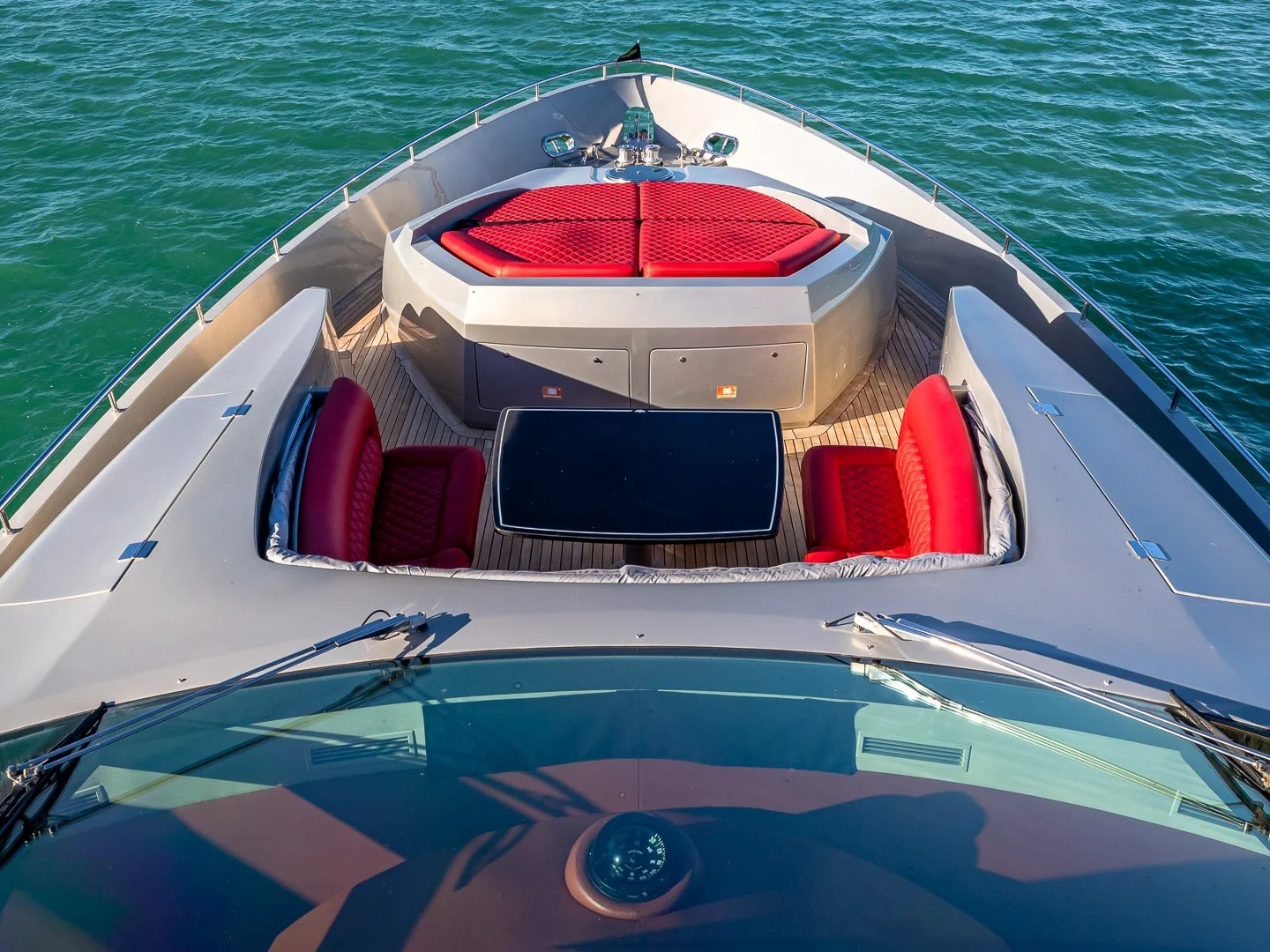 REGAL | Pershing 90 - Photo 21