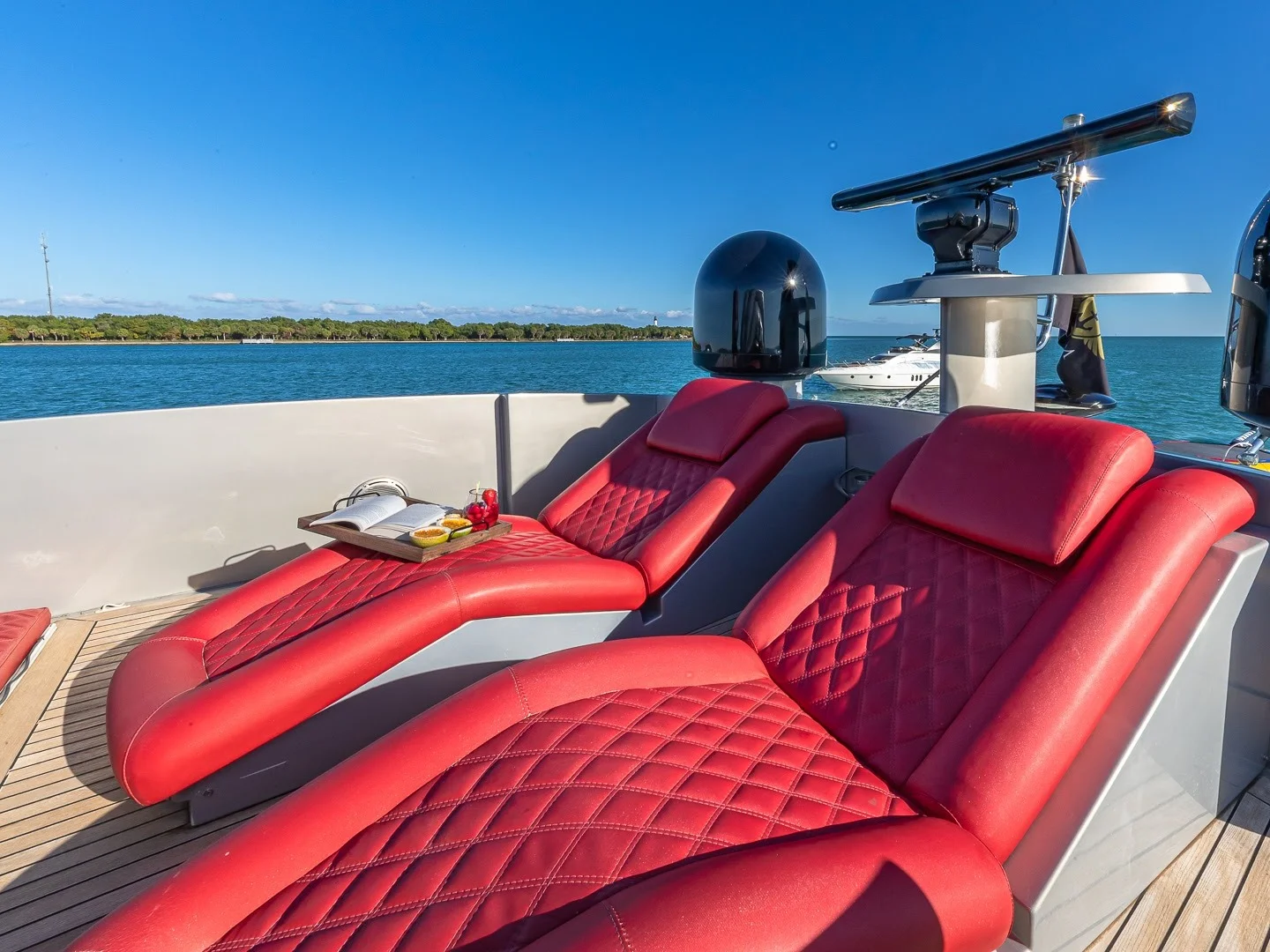 REGAL | Pershing 90 - Photo 18