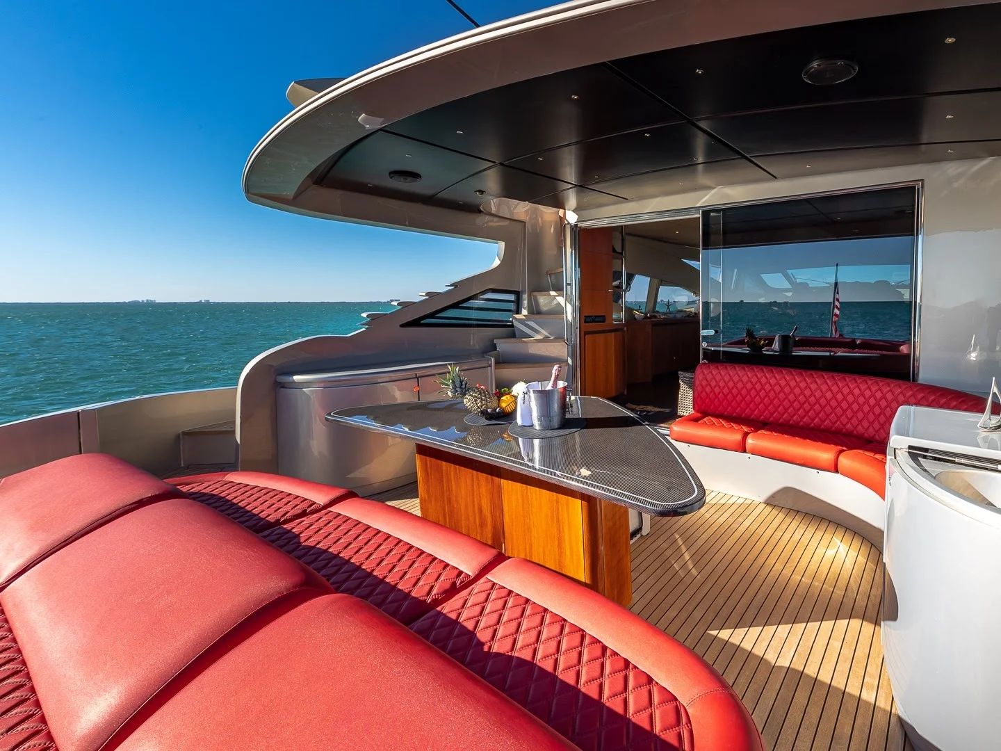 REGAL | Pershing 90 - Photo 22