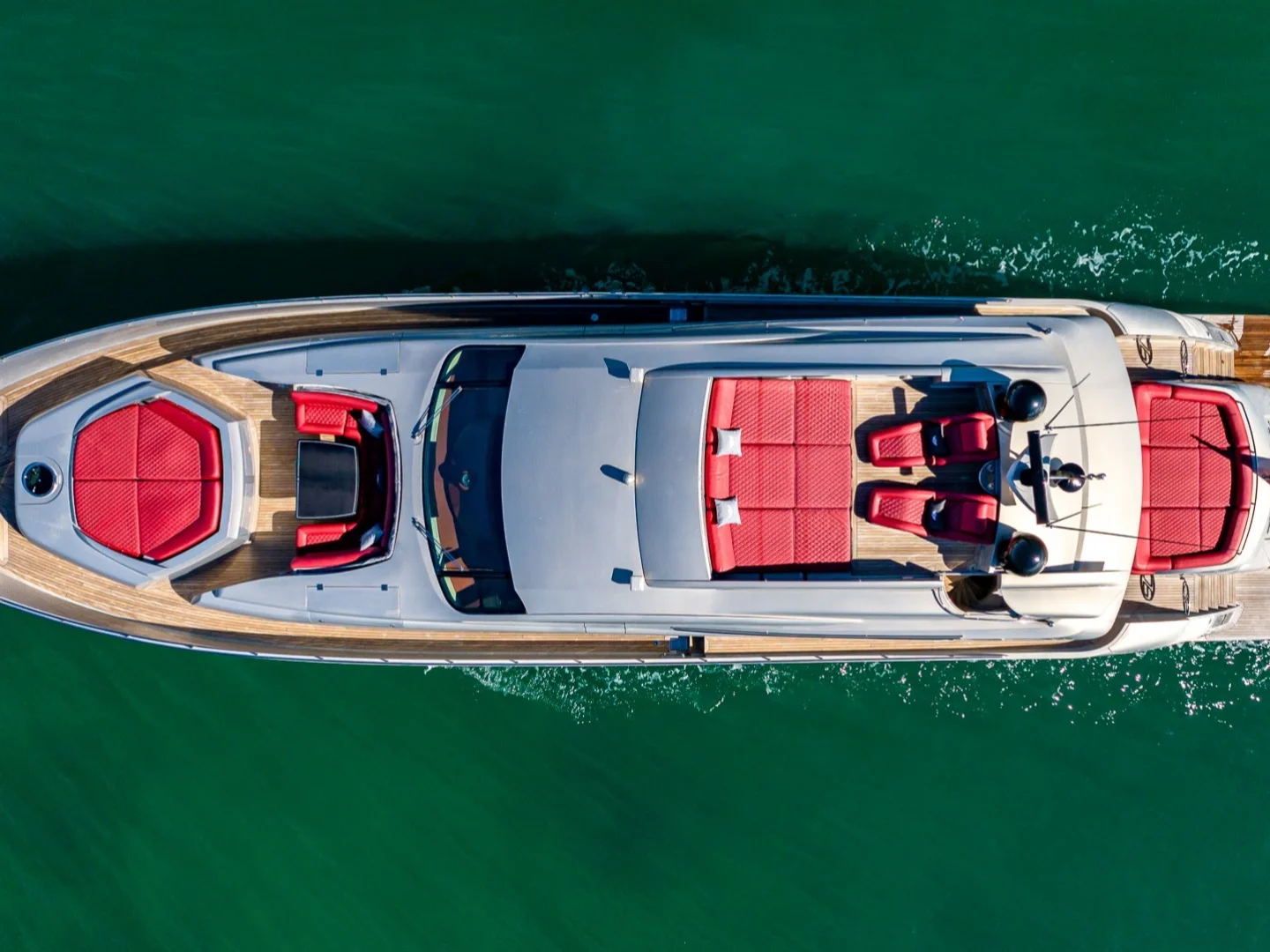 REGAL | Pershing 90 - Photo 17
