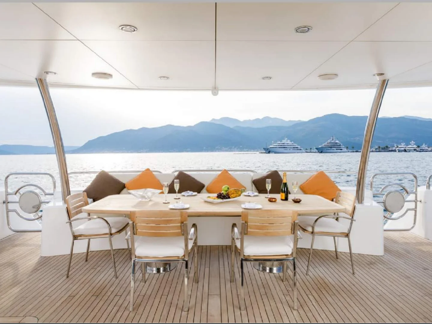 2010 Sunseeker 37m Yacht - Photo 12