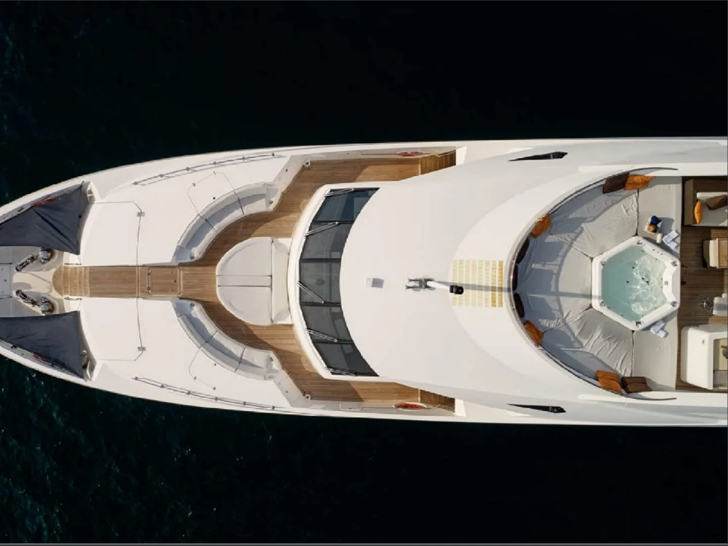 2010 Sunseeker 37m Yacht - Photo 9