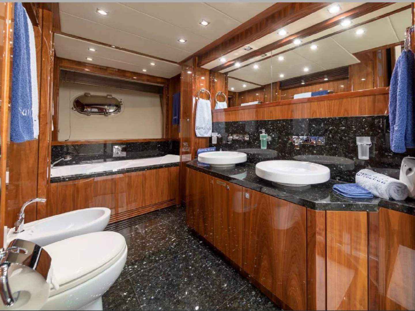 2010 Sunseeker 37m Yacht - Photo 20