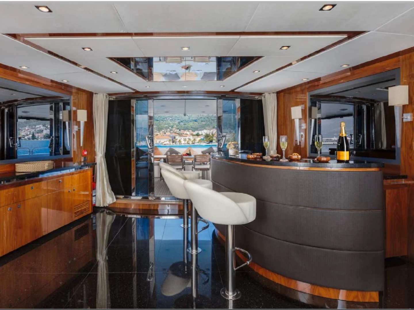 2010 Sunseeker 37m Yacht - Photo 16