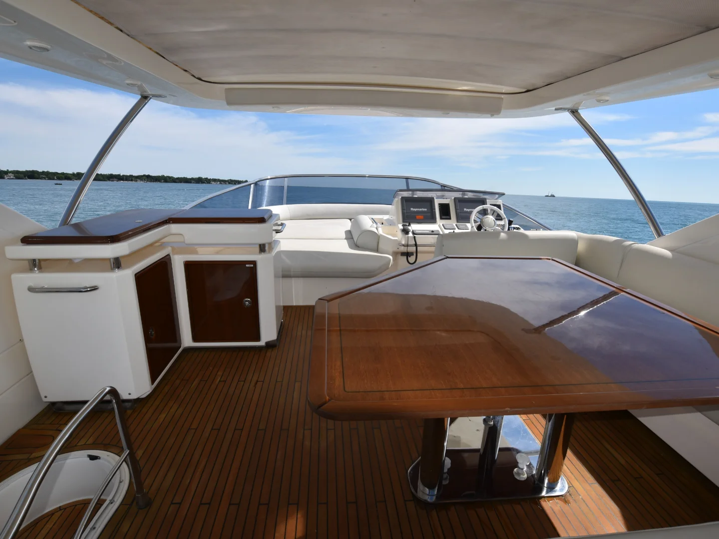 LUPO II | Azimut 70 - Photo 16