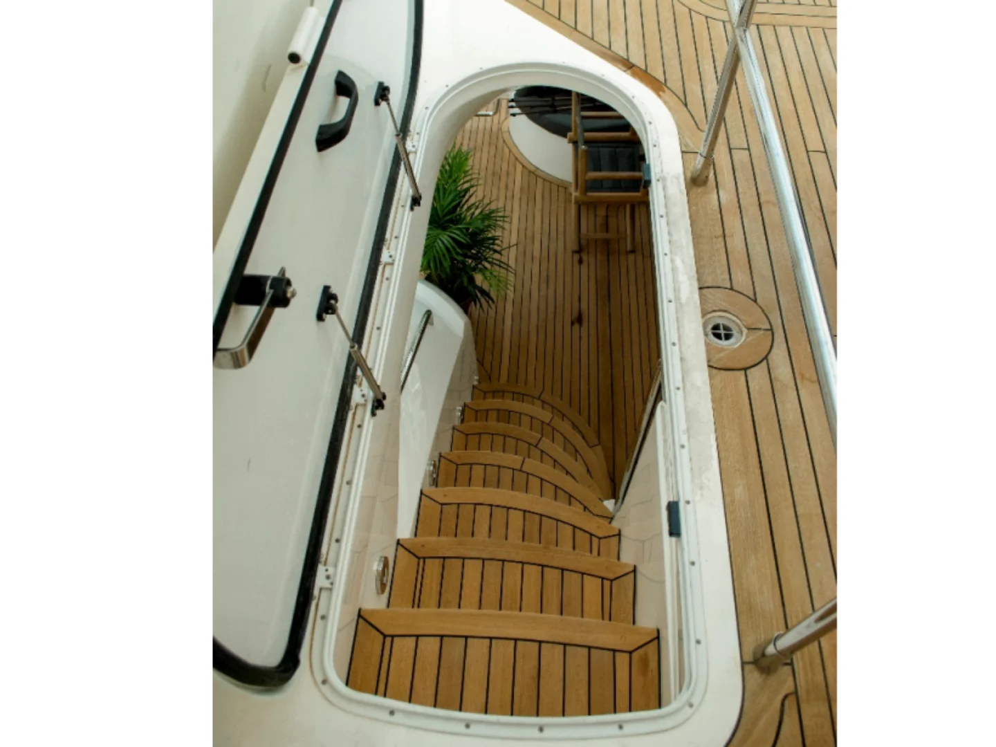 2007 Sunseeker 82 Yacht - Photo 12