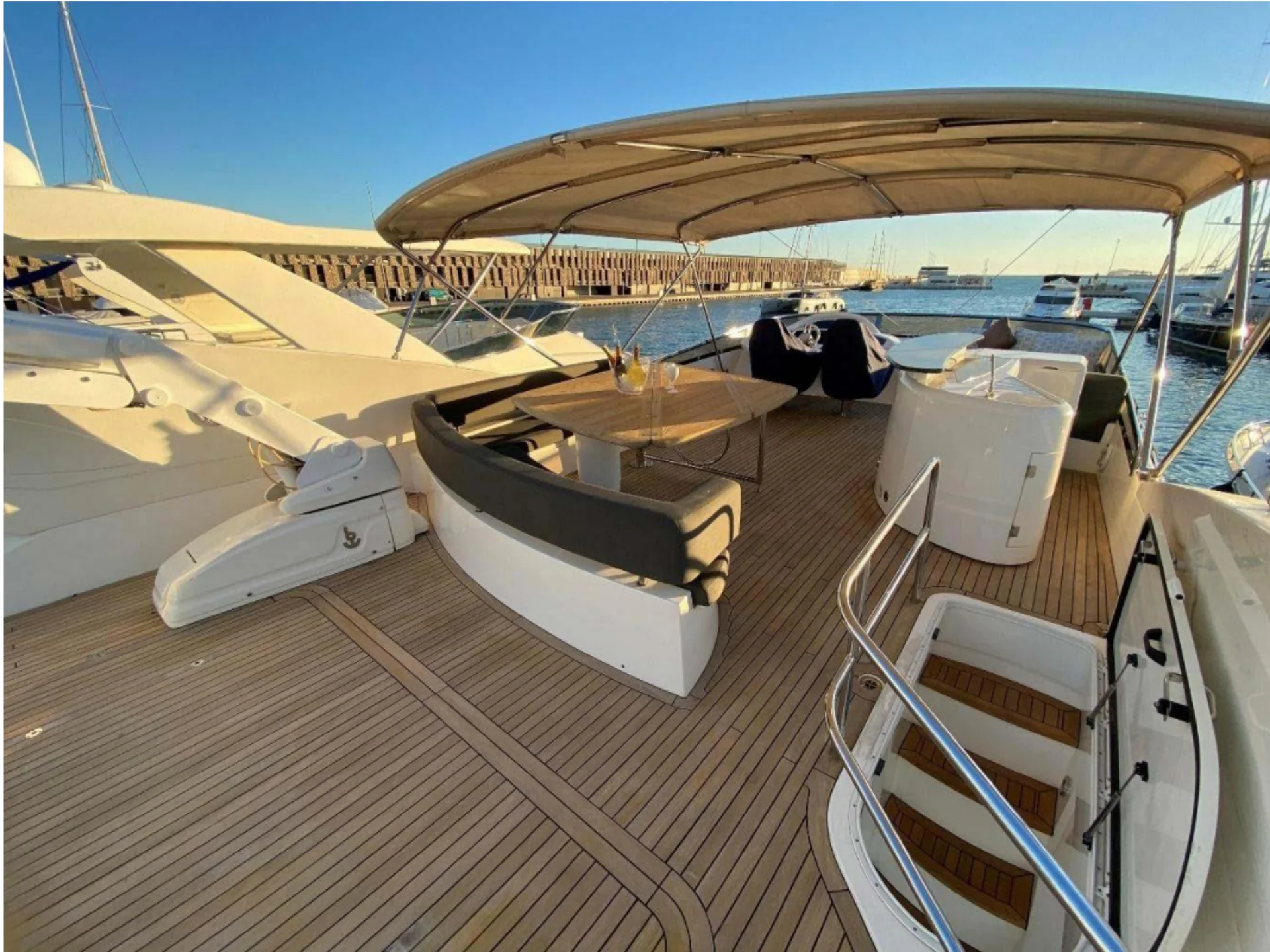 2007 Sunseeker 82 Yacht - Photo 6
