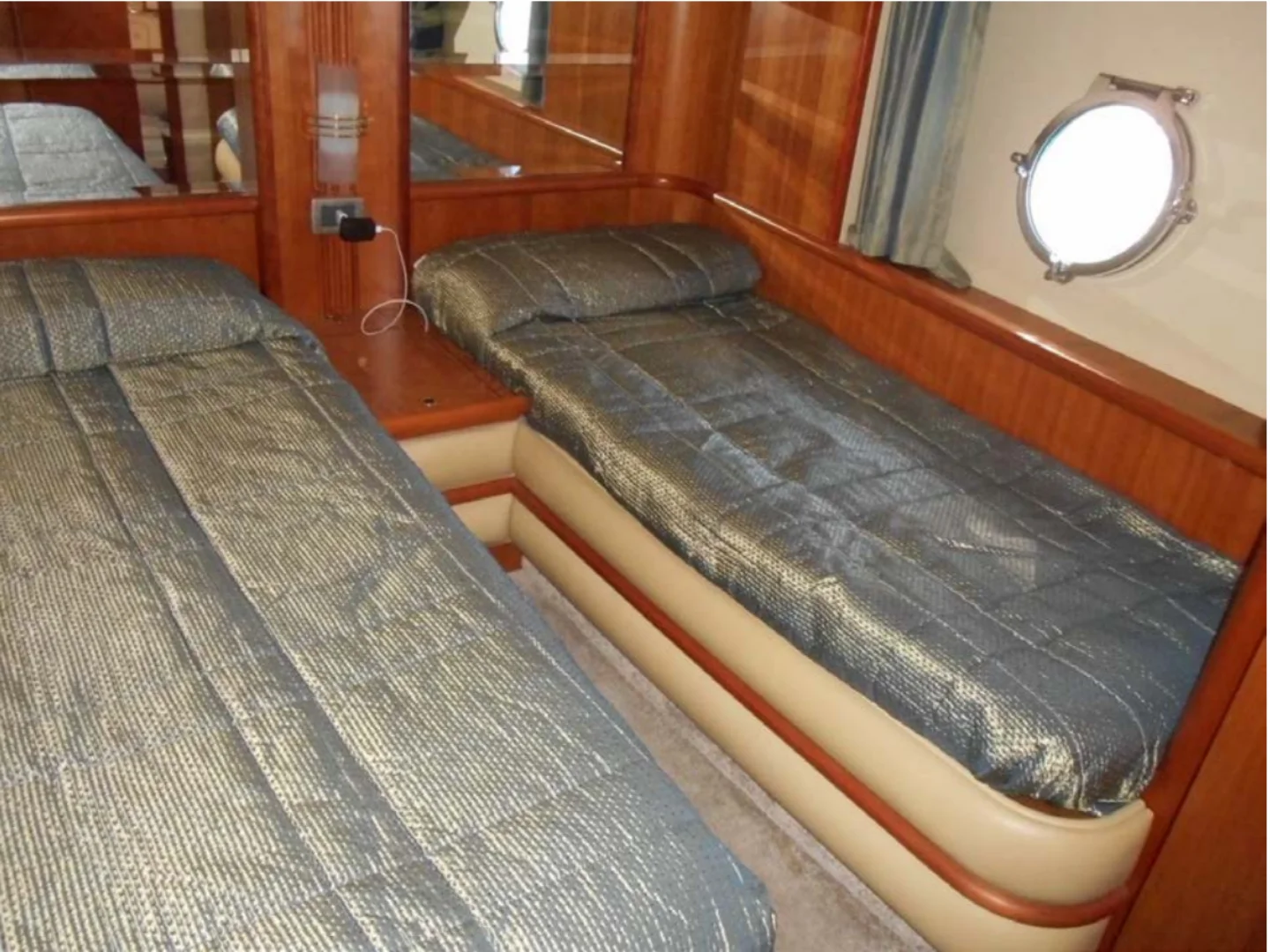 2007 Azimut 68 EVO Yacht - Photo 33