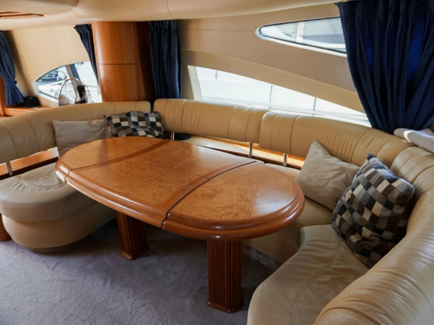 2007 Azimut 68 EVO Yacht - Photo 17