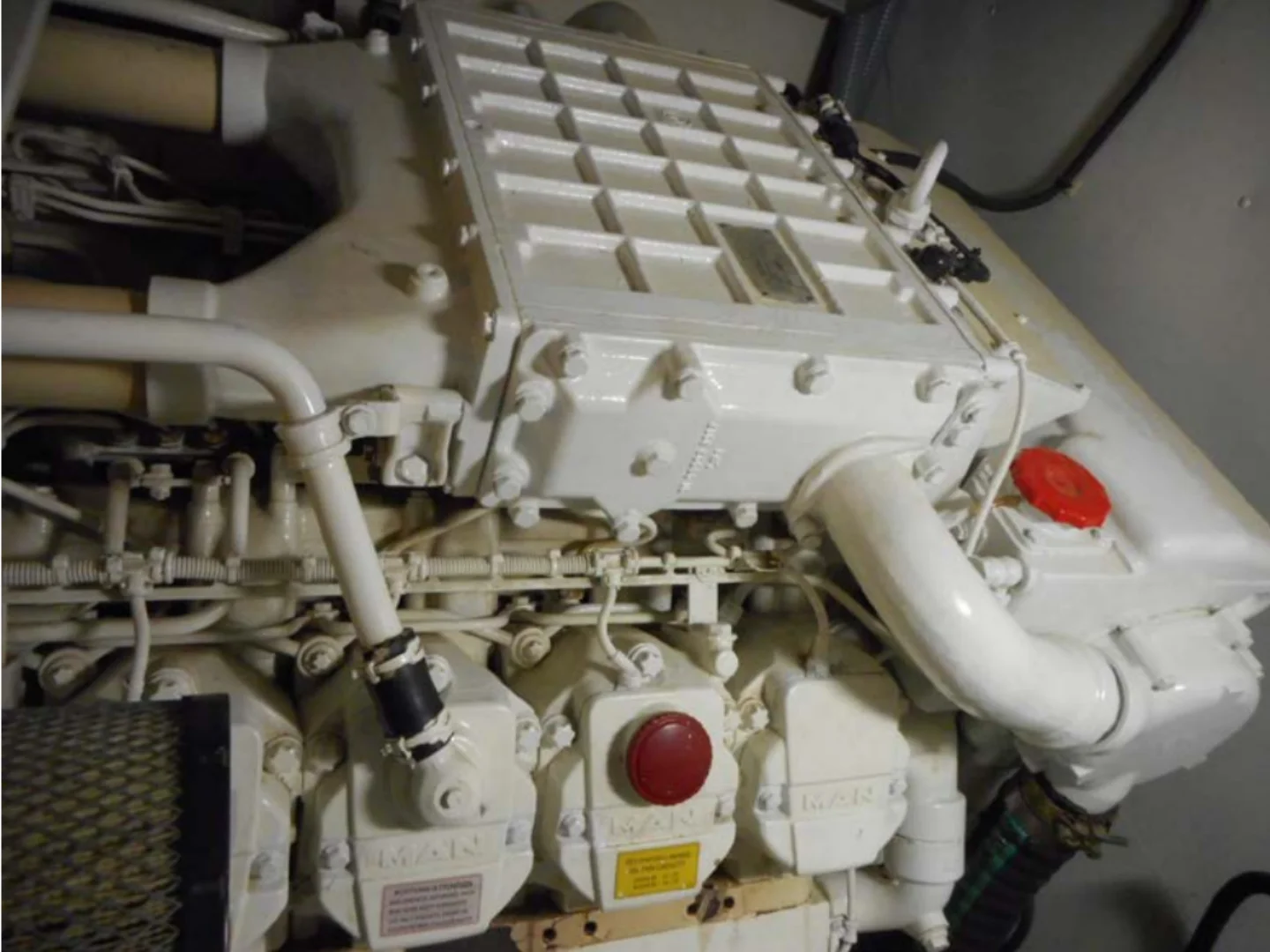 2007 Azimut 68 EVO Yacht - Photo 38