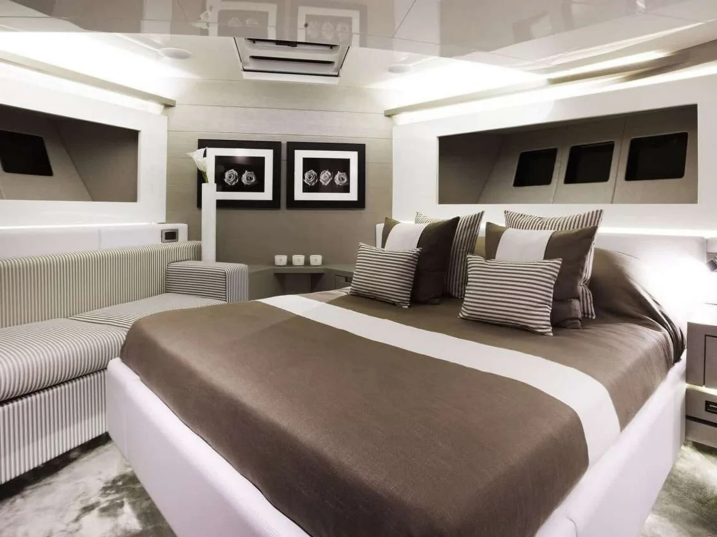 2013 Pearl 75 Yacht - Photo 16