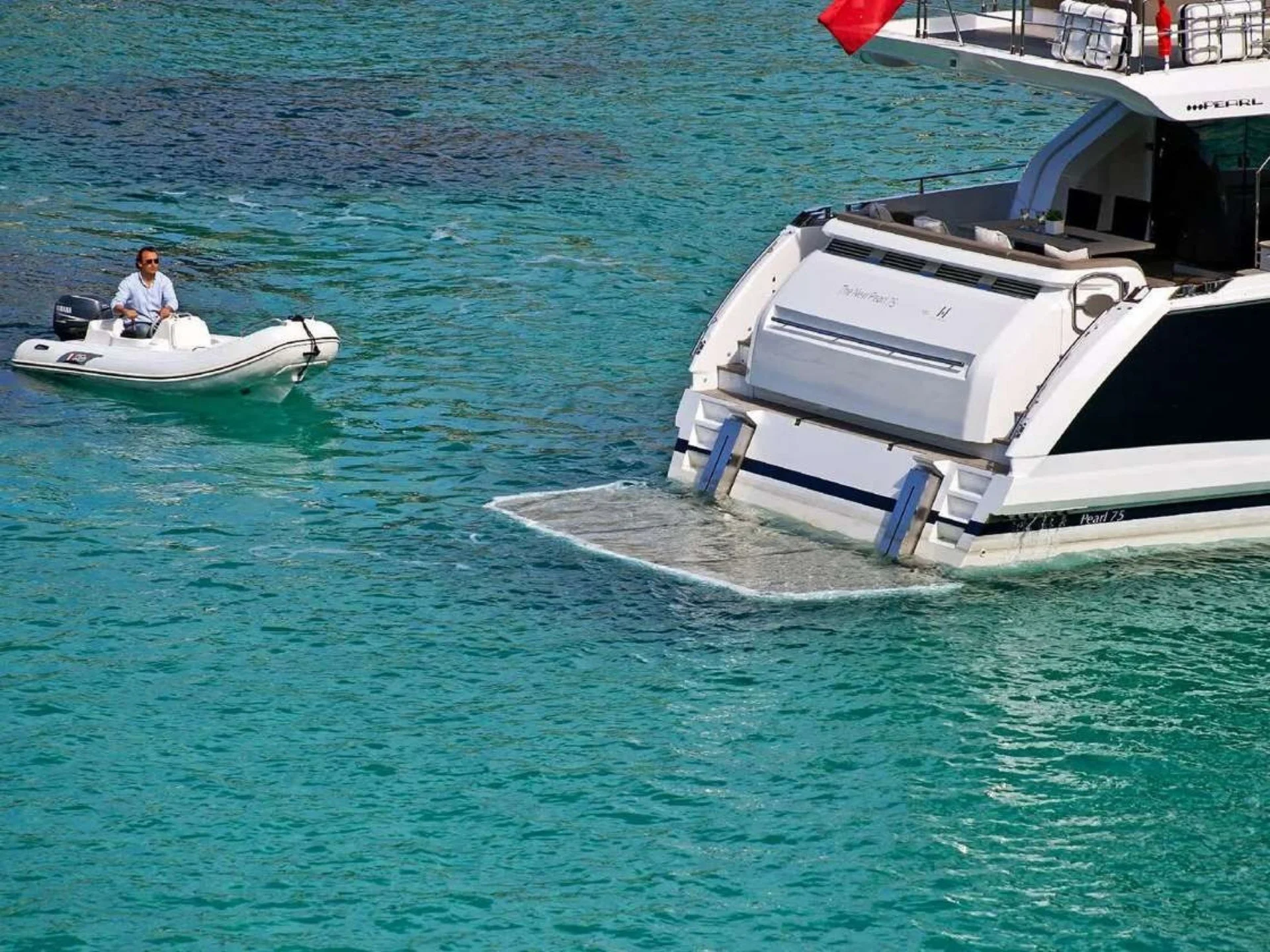 2013 Pearl 75 Yacht - Photo 9