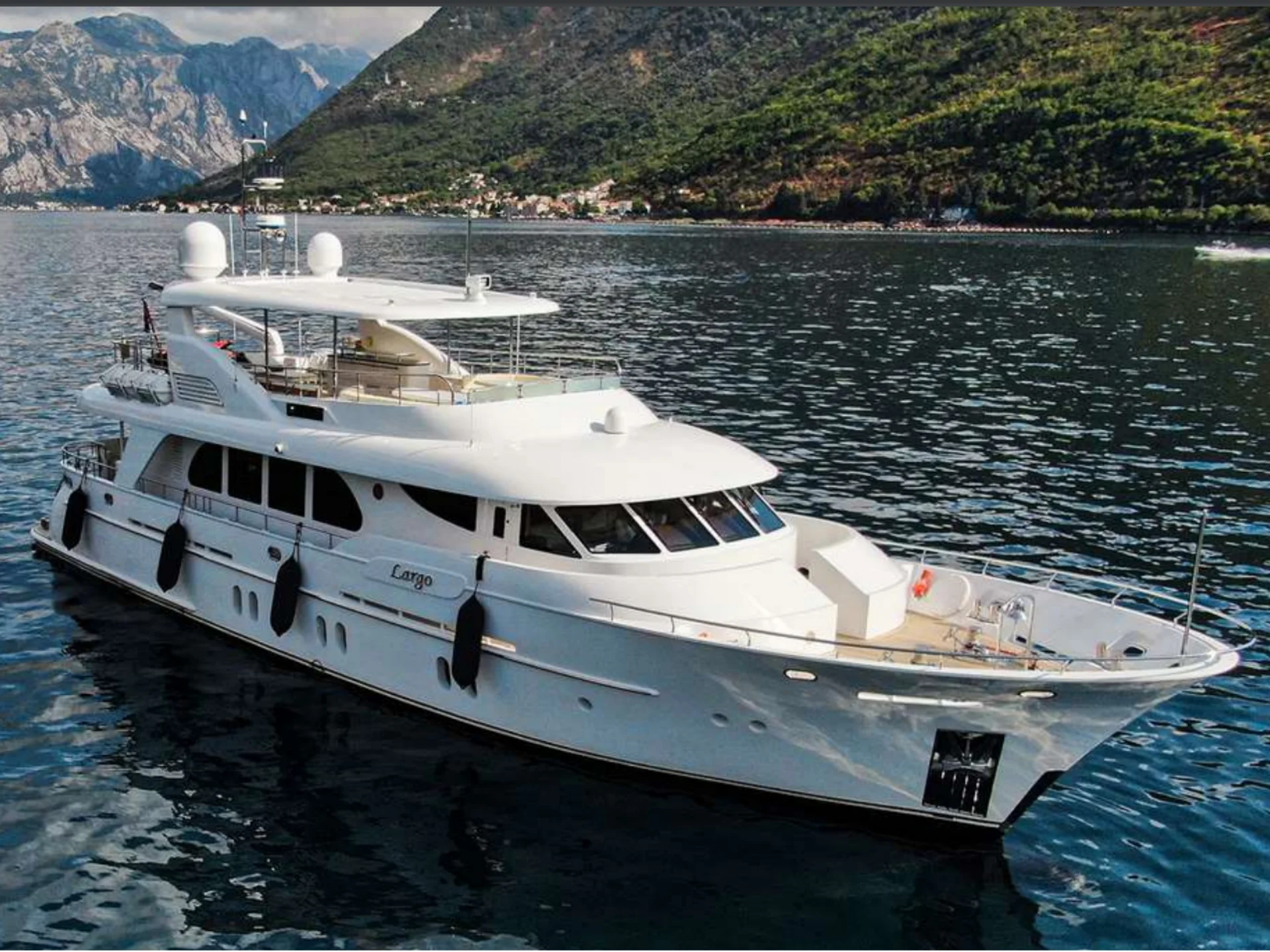 2012/2021 Timmerman 27.4 Metre Yacht