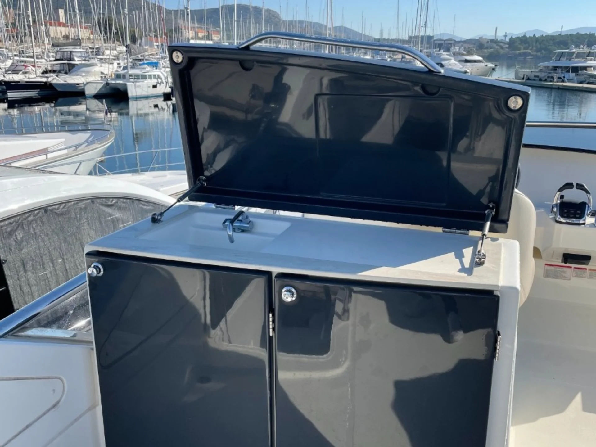 Absolute 60 Fly yacht 2017 for sale  - Photo 4
