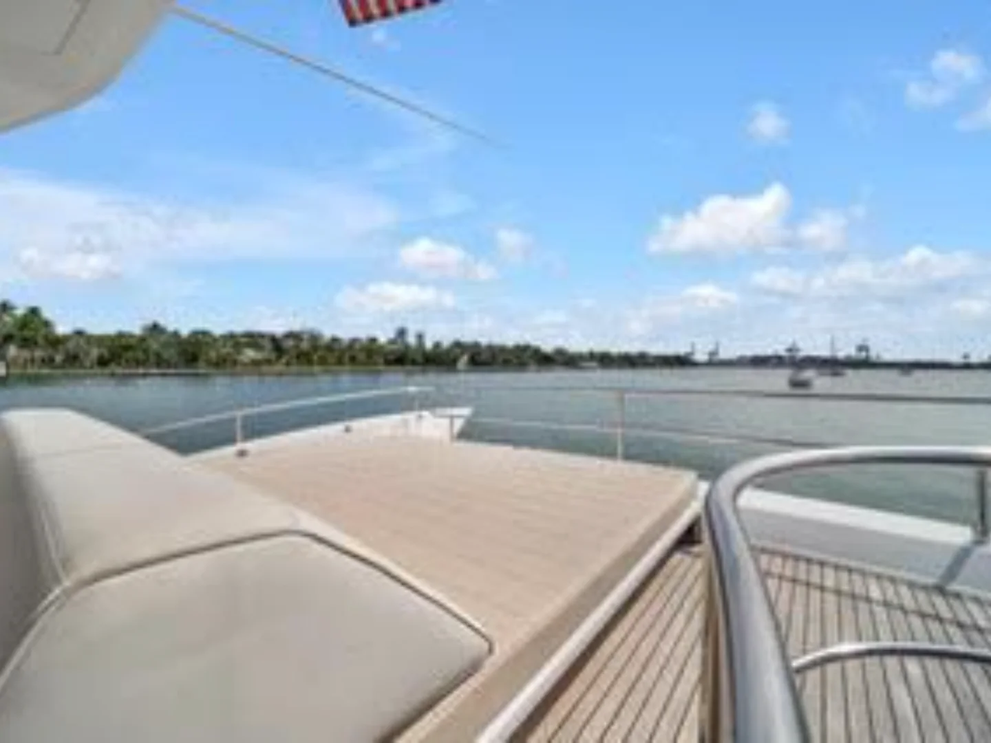 2014 Azimut 64 Flybridge Yacht - Photo 18