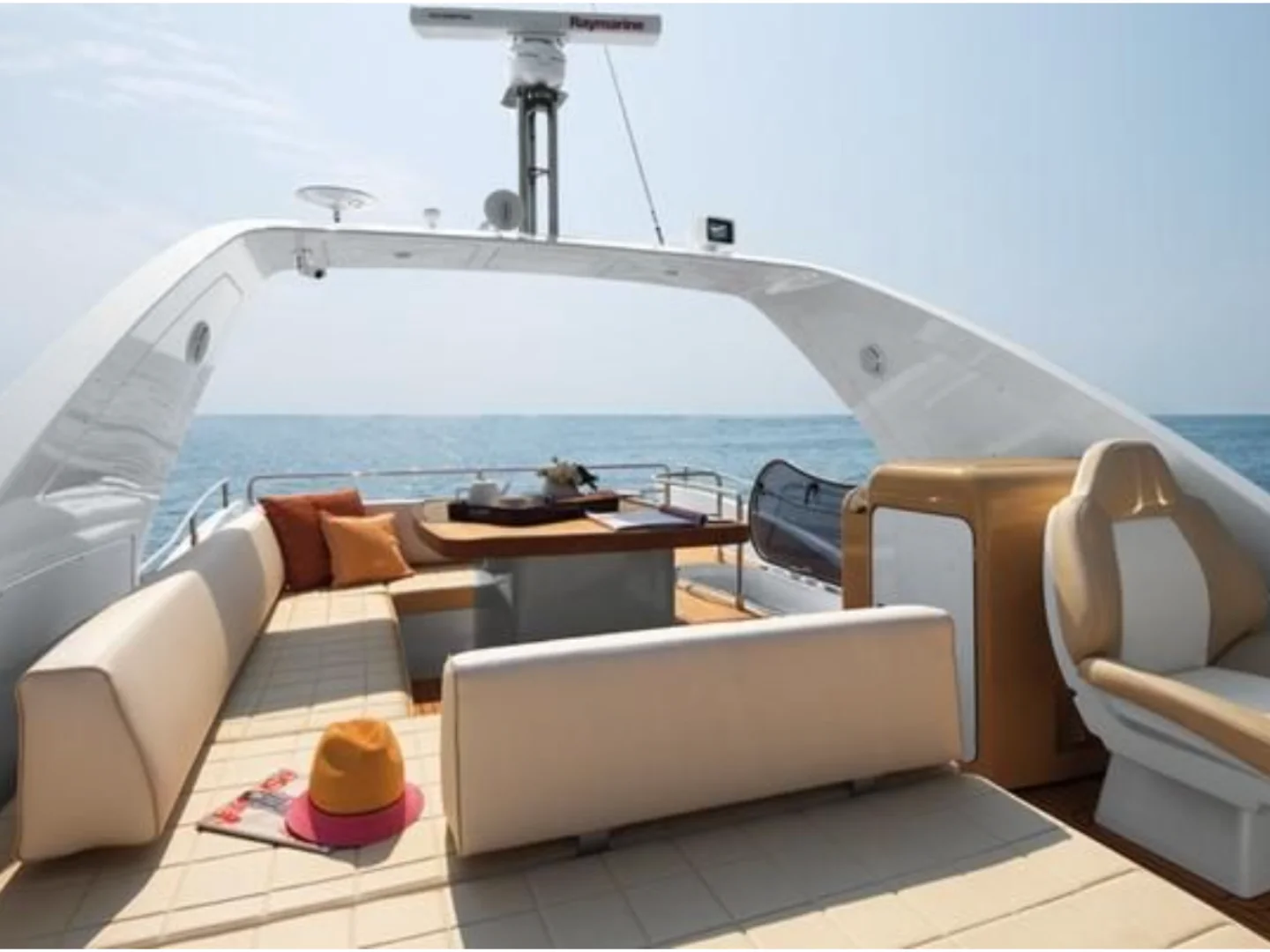 2014 Azimut 64 Flybridge Yacht - Photo 24
