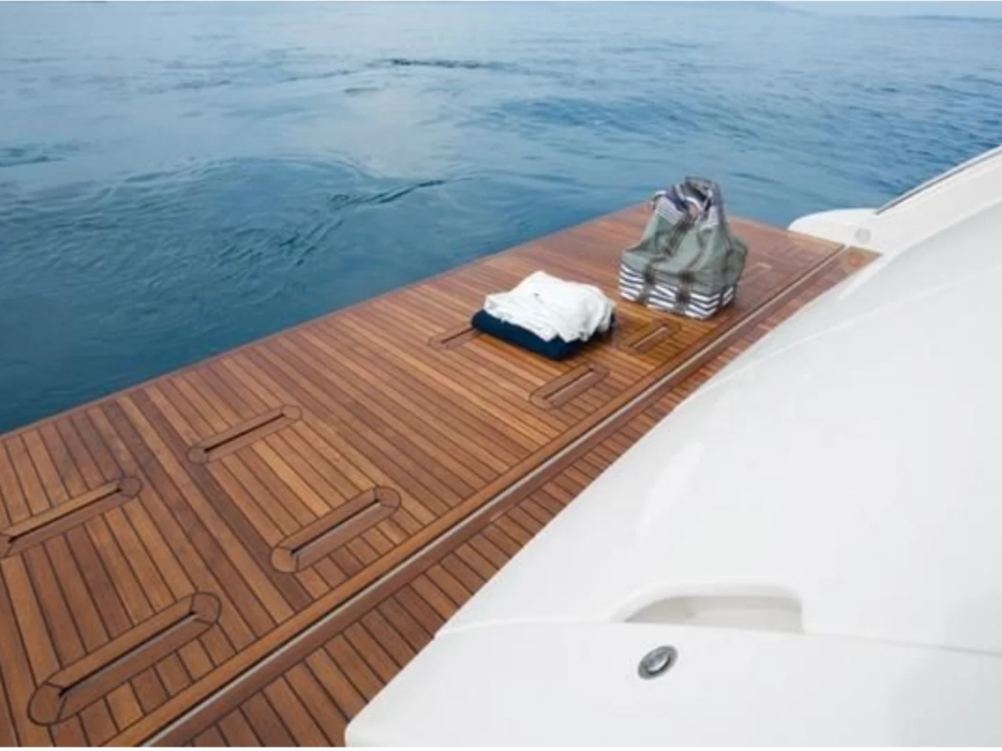 2014 Azimut 64 Flybridge Yacht - Photo 13