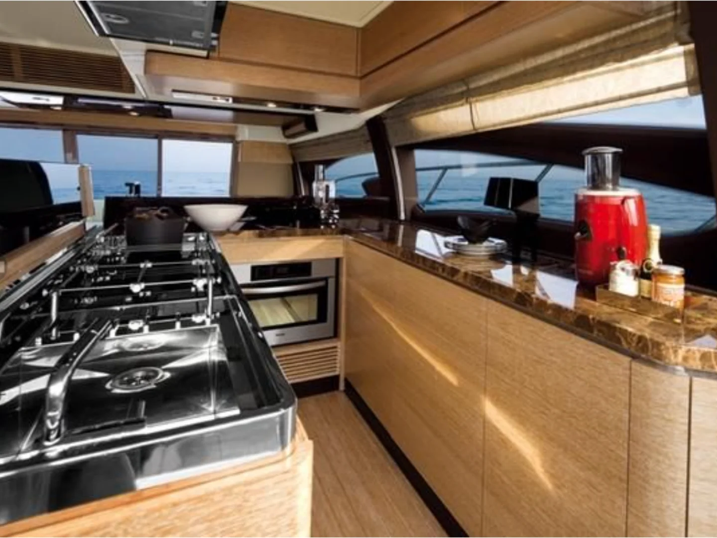 2014 Azimut 64 Flybridge Yacht - Photo 16