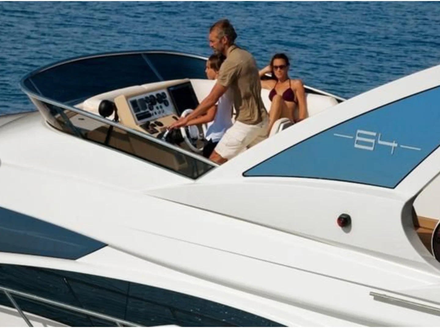 2014 Azimut 64 Flybridge Yacht - Photo 29