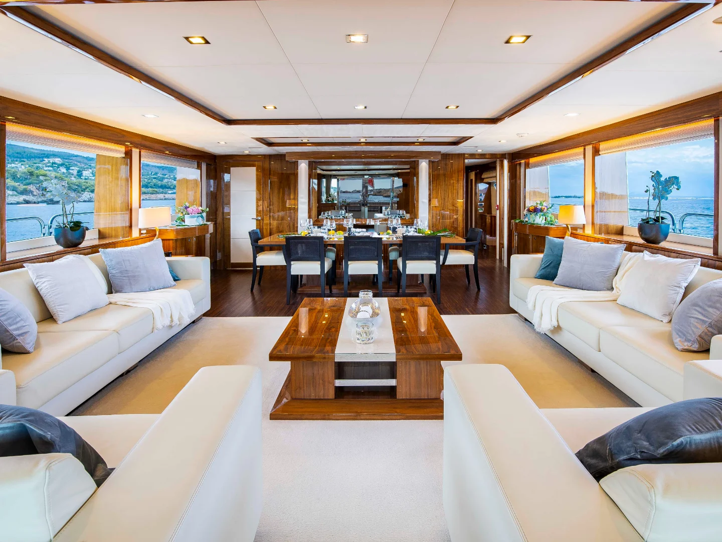 Sunseeker 30 Meter Yacht 2011 for Sale - Photo 15