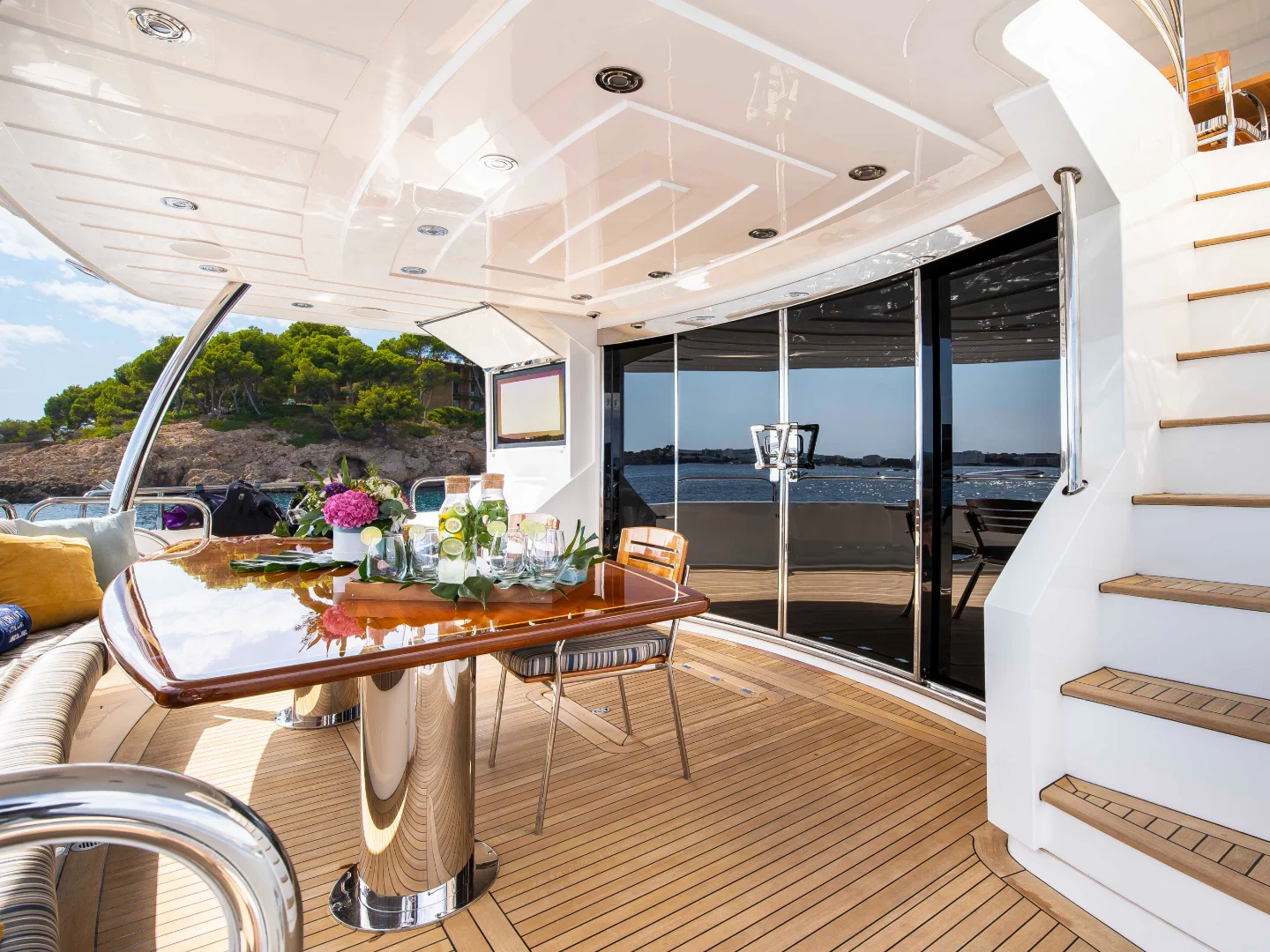 Sunseeker 30 Meter Yacht 2011 for Sale - Photo 13