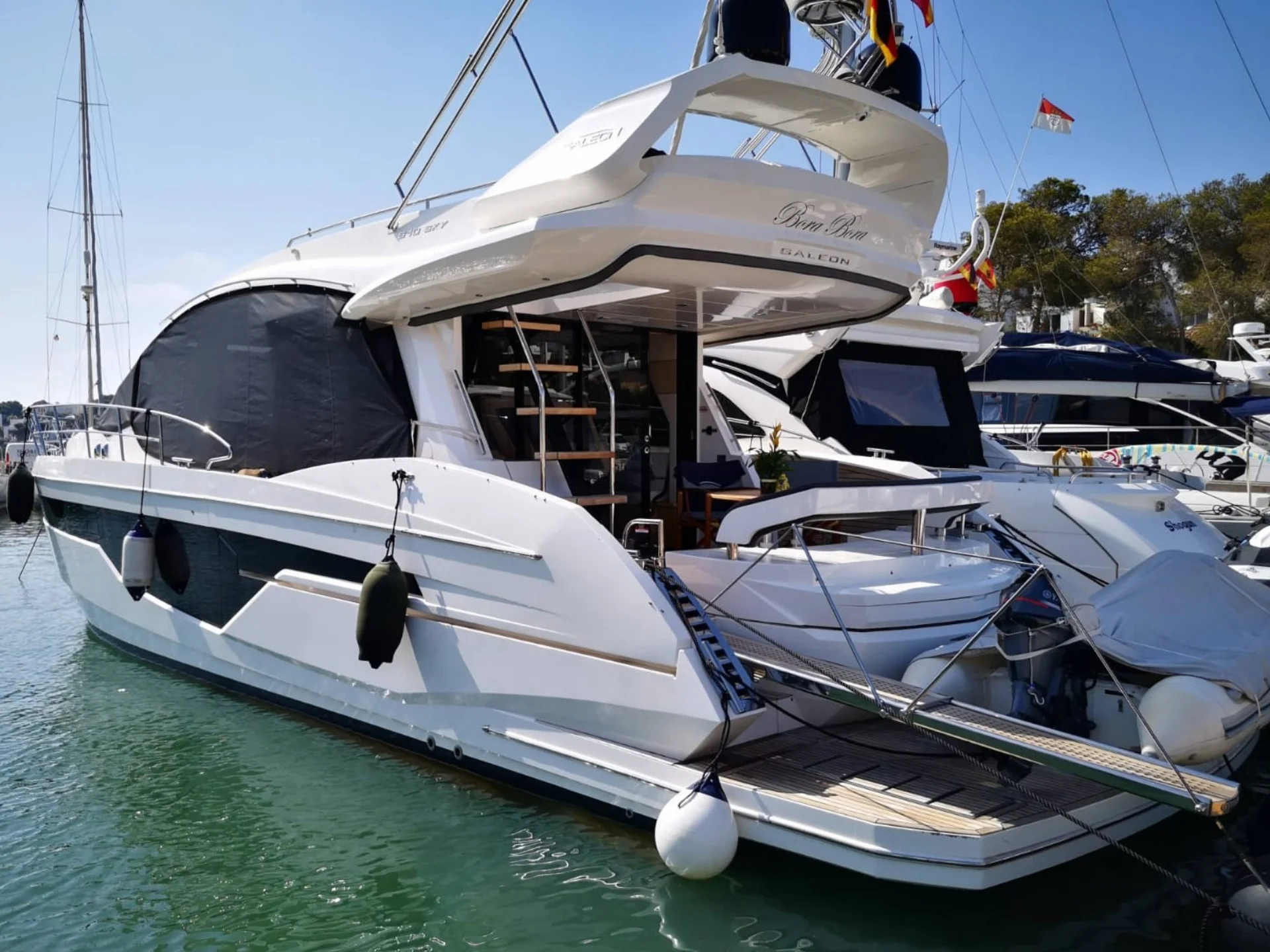 2017 Galeon 510 Yacht - Photo 3