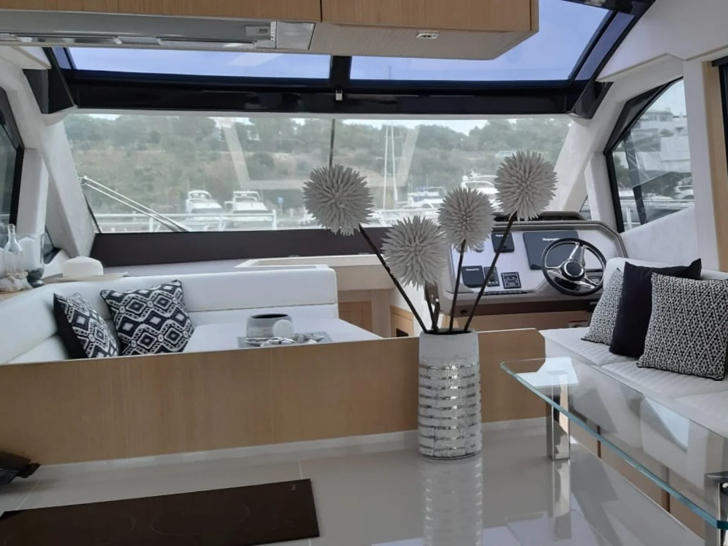 2017 Galeon 510 Yacht - Photo 12