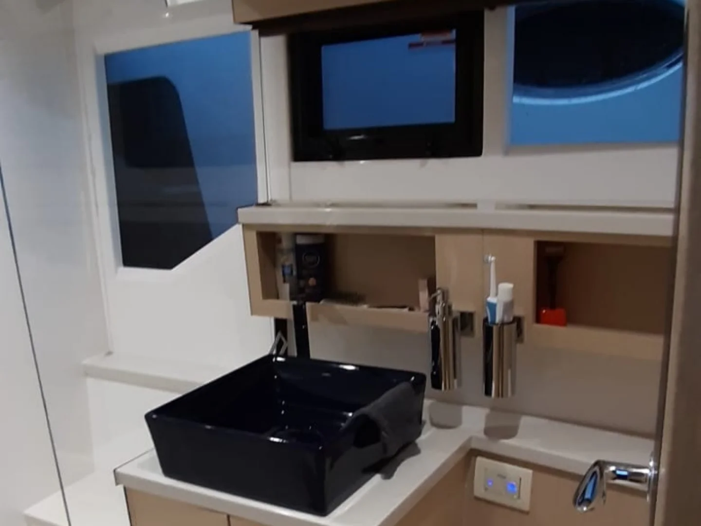 2017 Galeon 510 Yacht - Photo 15