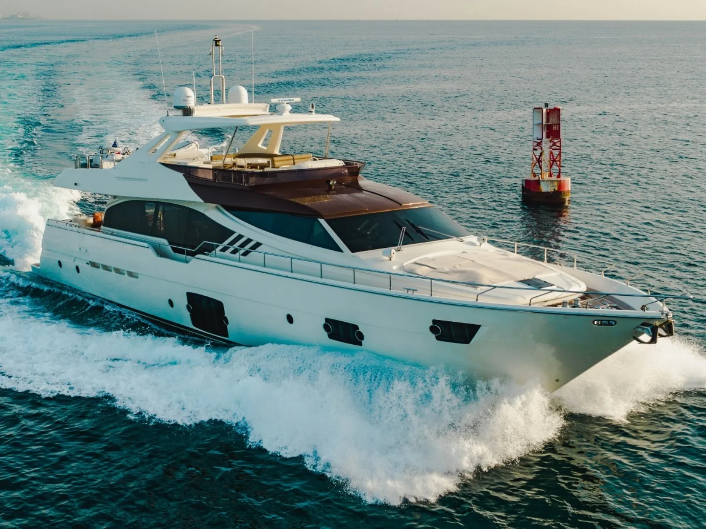 TOP SHELF | Ferretti 87