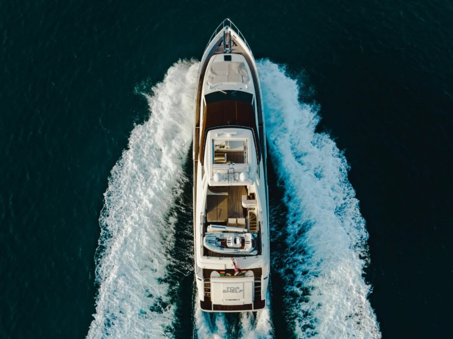 TOP SHELF | Ferretti 87 - Photo 5