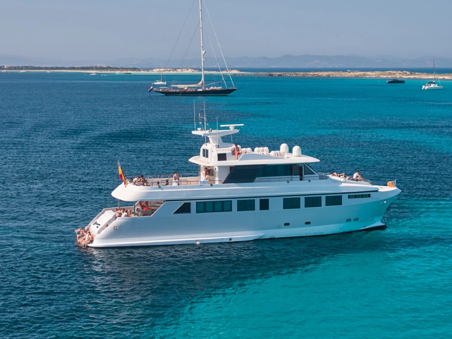 BORAMAR LUXE | Explorer 92  - Photo 3