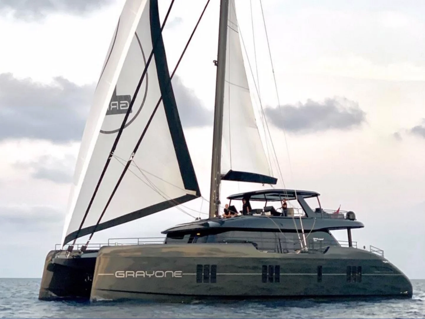 GRAYONE | Sunreef 80 
