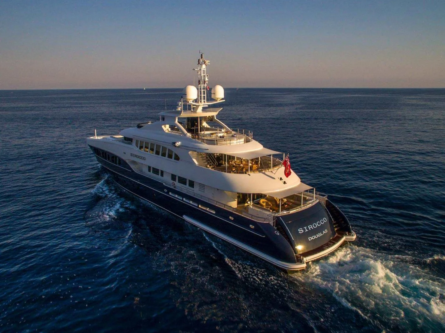 SIROCCO | Heesen 47M - Photo 8