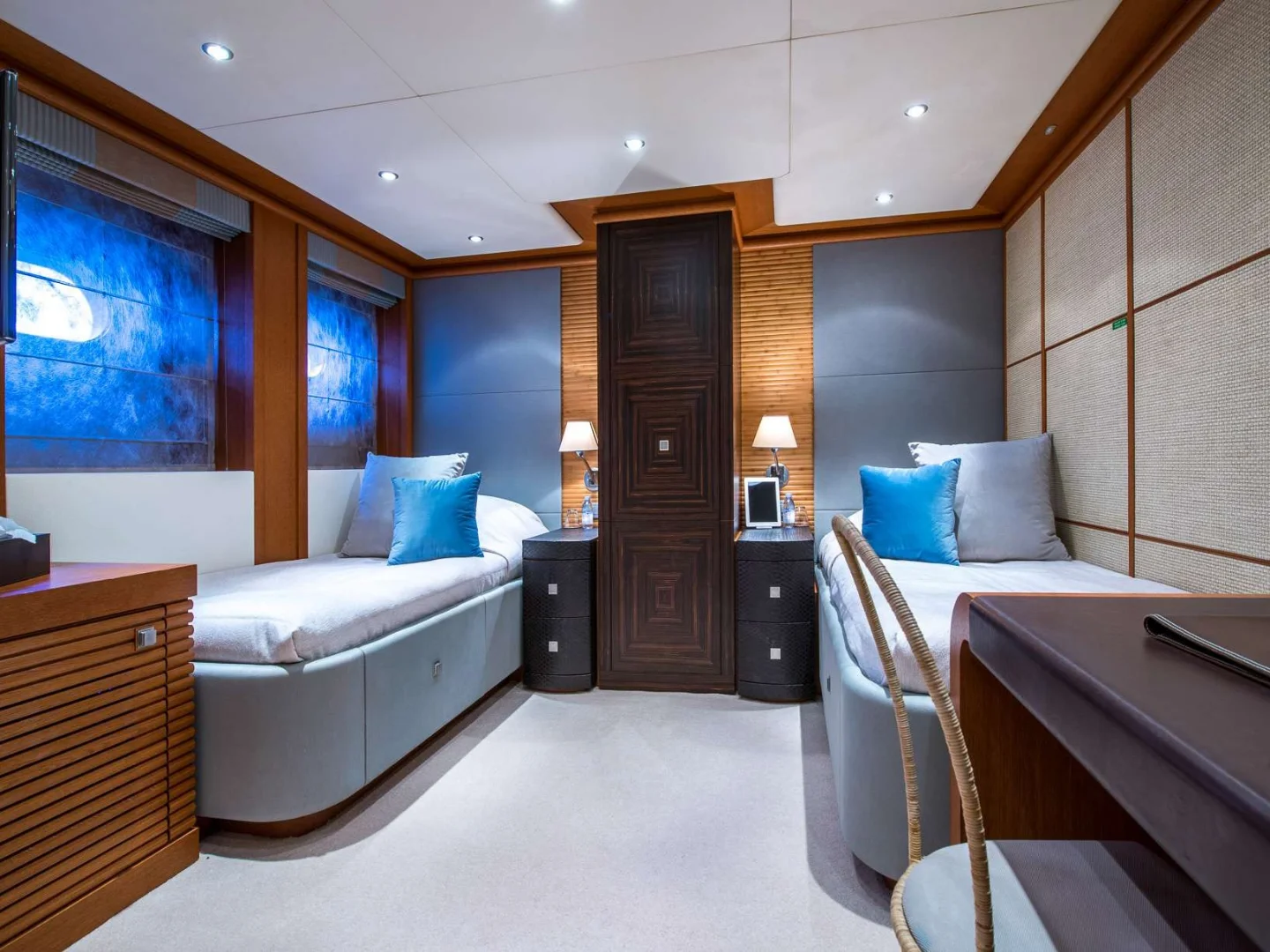 SIROCCO | Heesen 47M - Photo 23