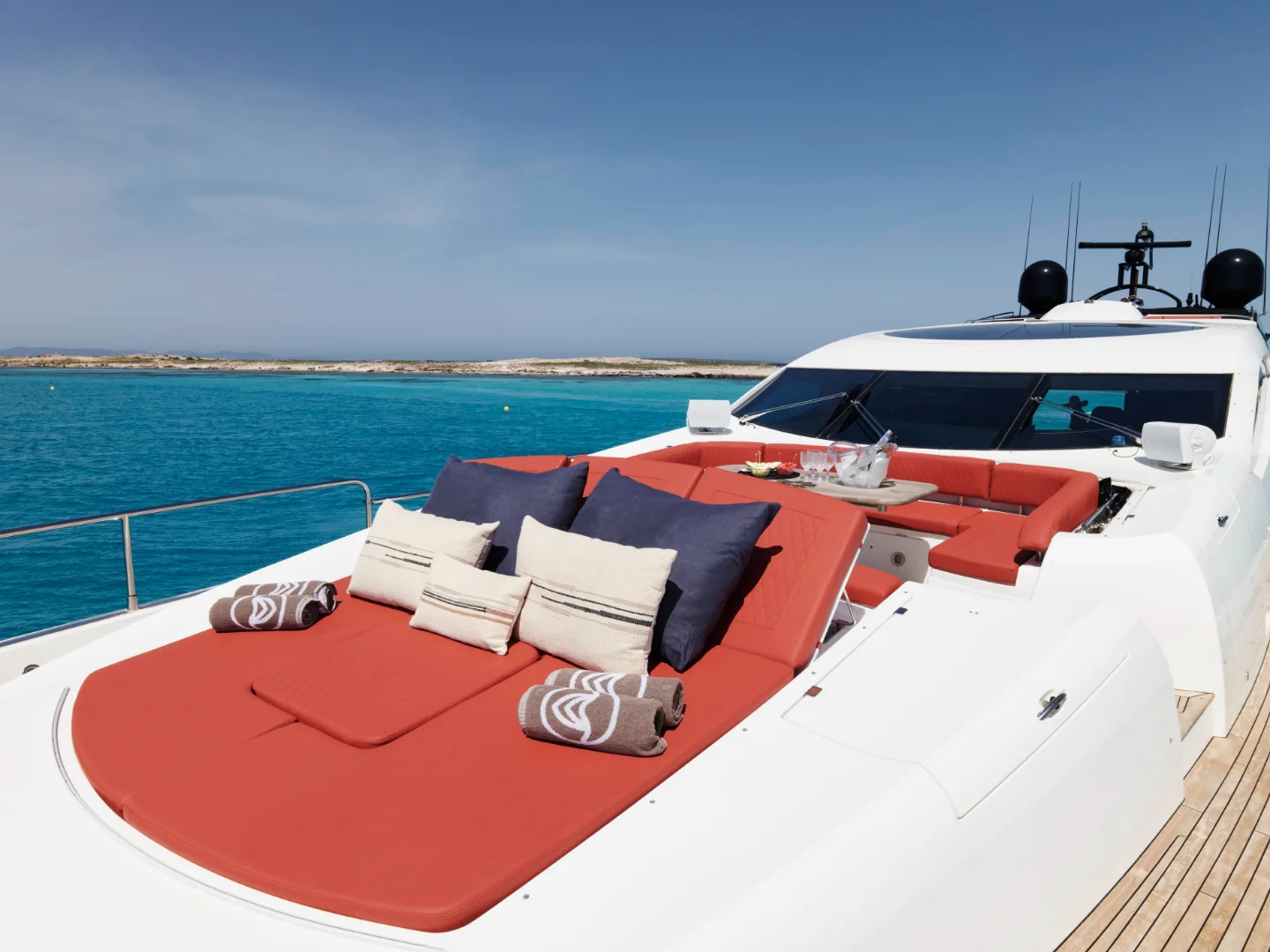 NOVA 92 | Sunseeker Predator 92 - Photo 6