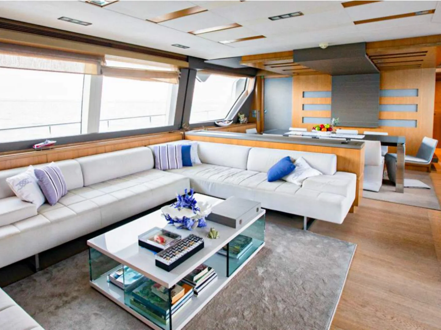 NIKO III | Ferretti Custom Line 100 - Photo 17