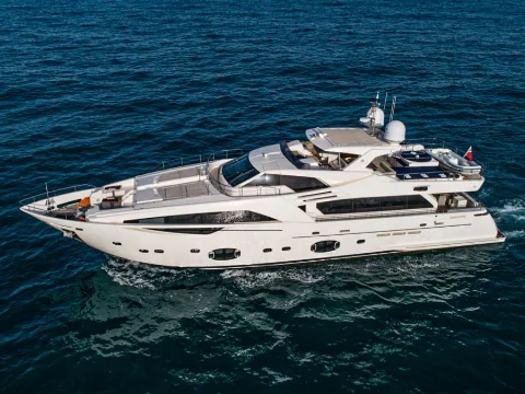 yacht-charter-ibiza-ferretti-cl100-niko-iii