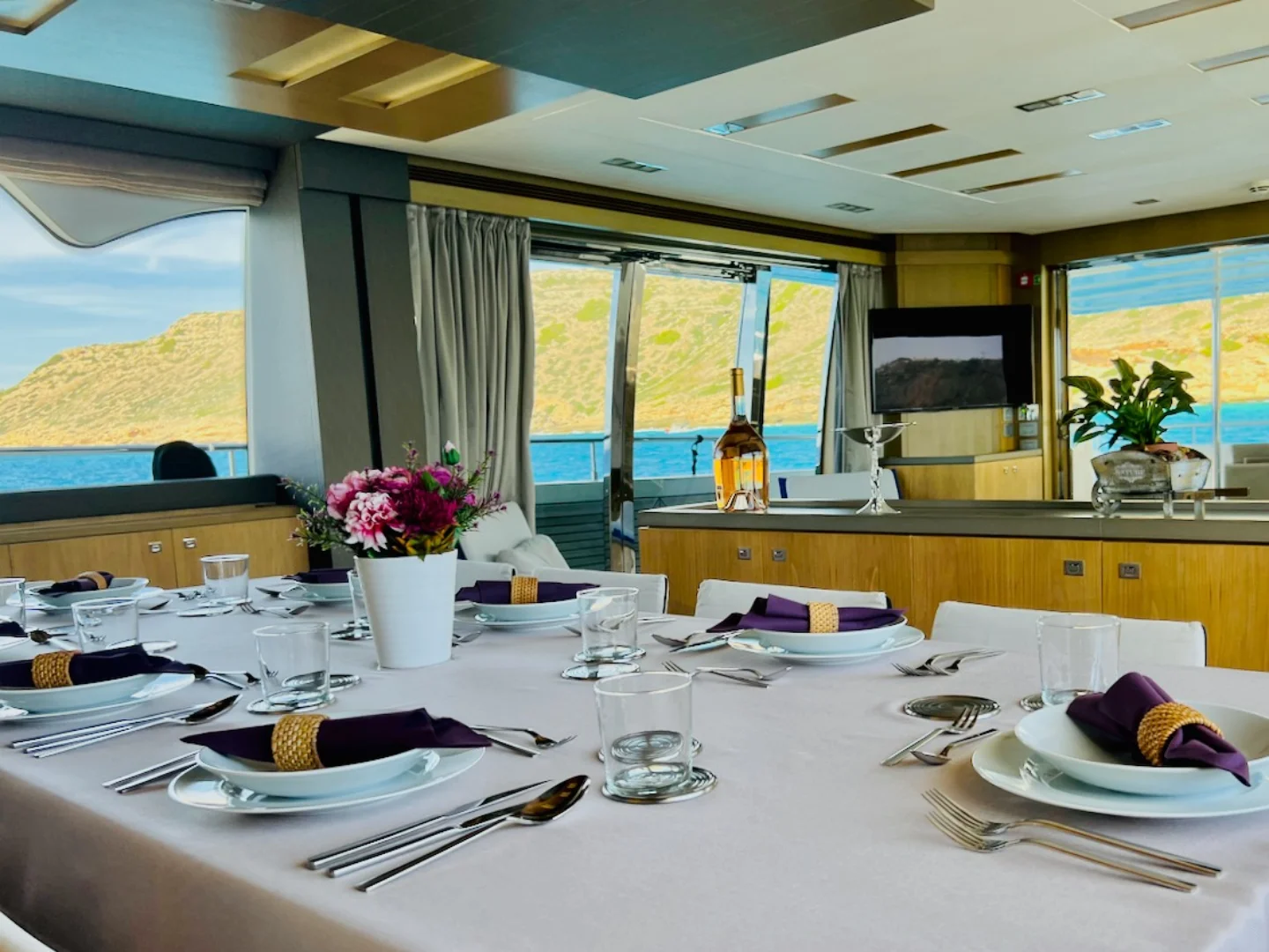 NIKO III | Ferretti Custom Line 100 - Photo 54