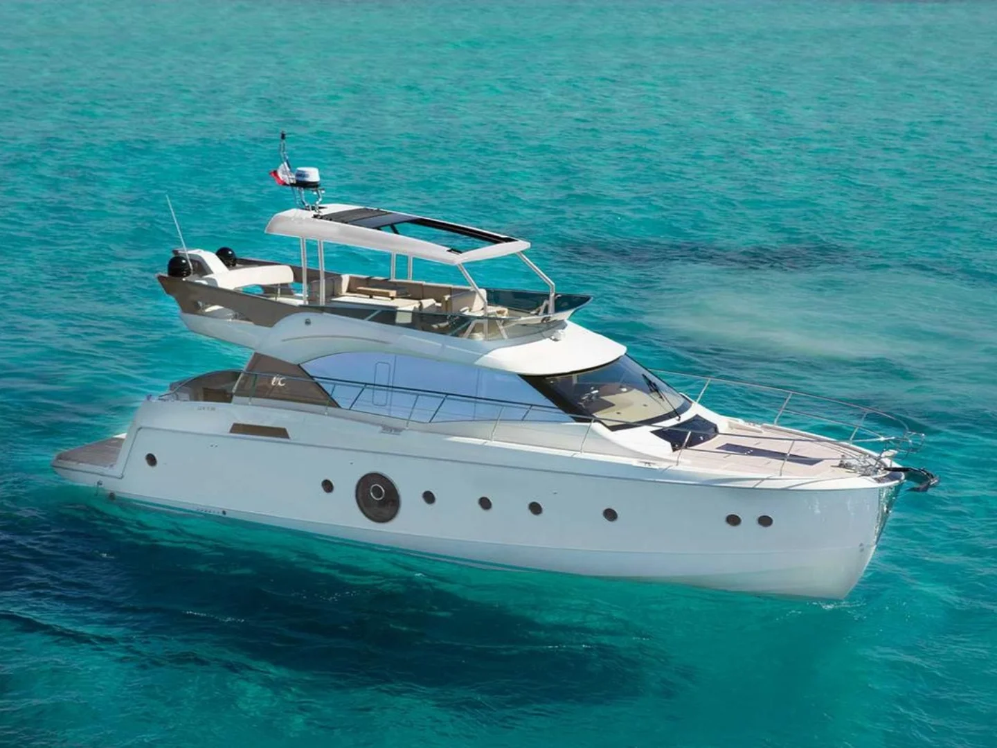 Beneteau Monte Carlo 6 - Photo 4