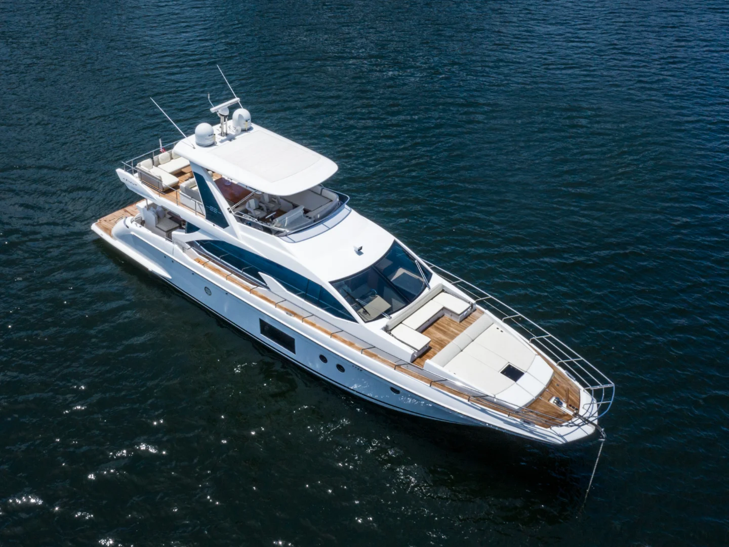 LE GRAND BLEU | Azimut 66 Fly - Photo 3