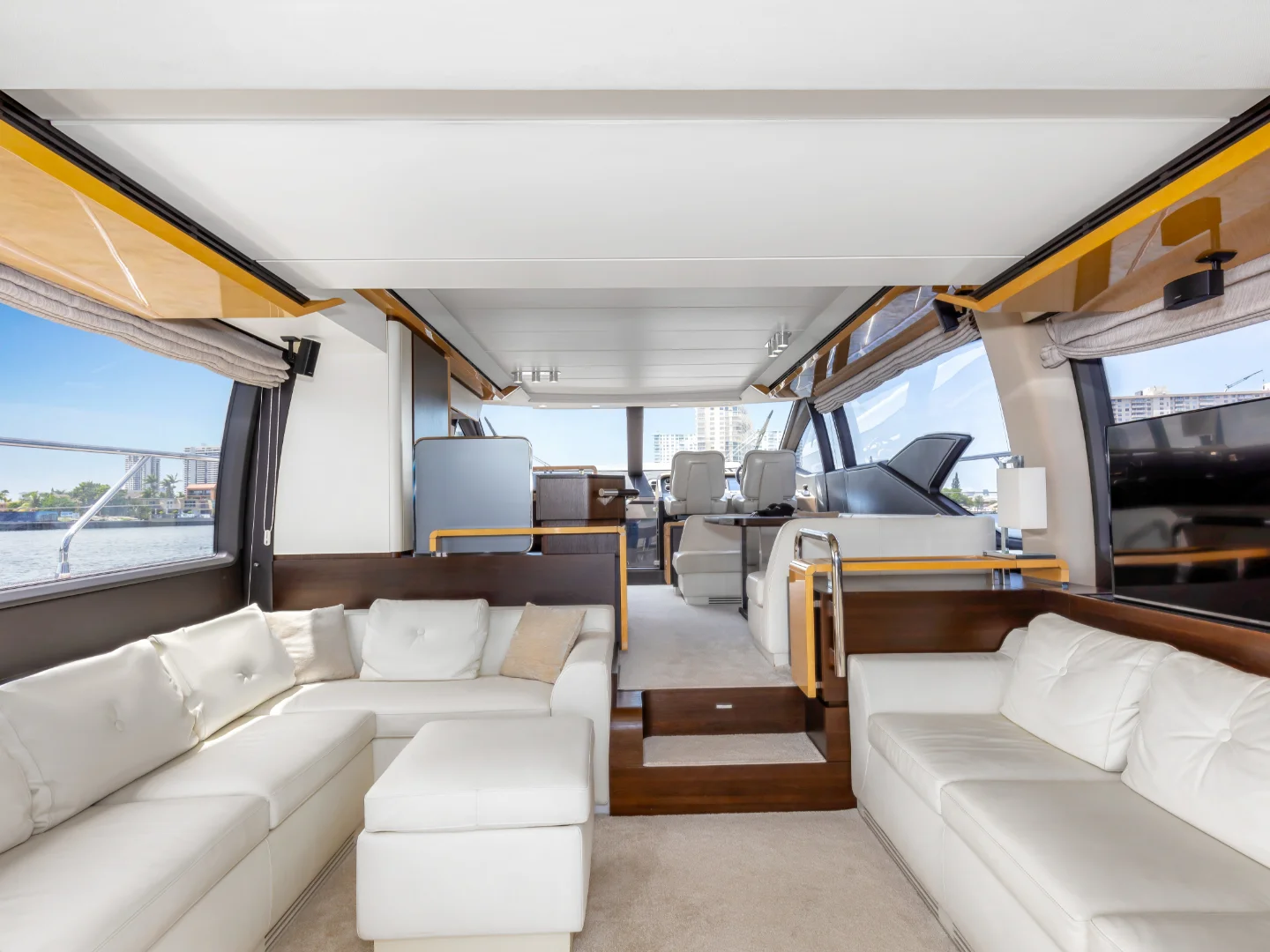 LE GRAND BLEU | Azimut 66 Fly - Photo 58