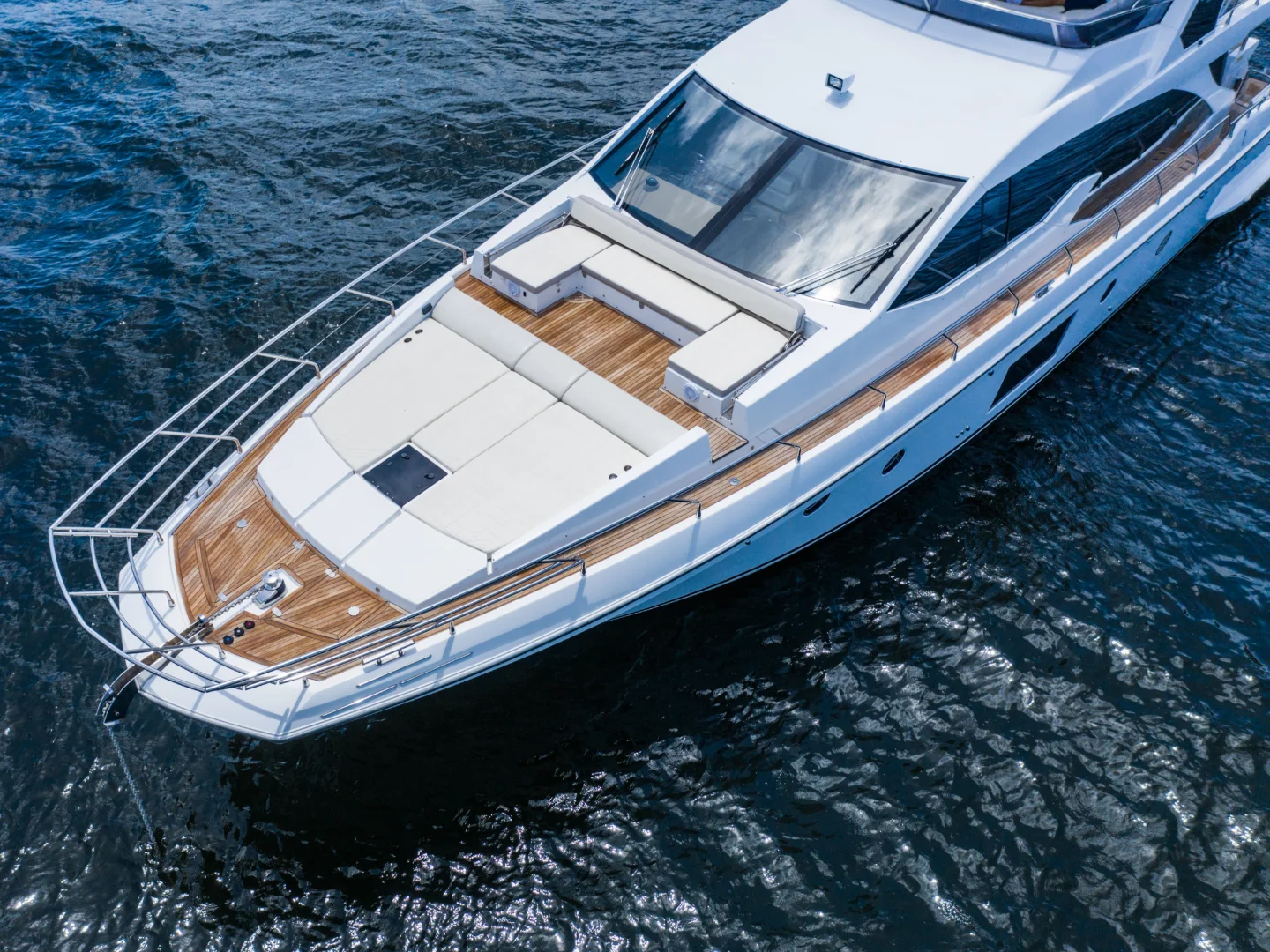 LE GRAND BLEU | Azimut 66 Fly - Photo 46