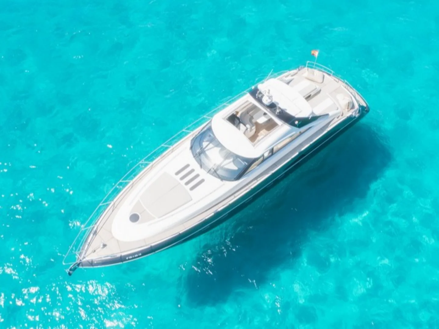 FREEDOM | Princess V65 - Photo 7