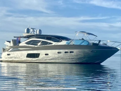 magic life yacht charter bahamas paradise island nassau sunseeker 64