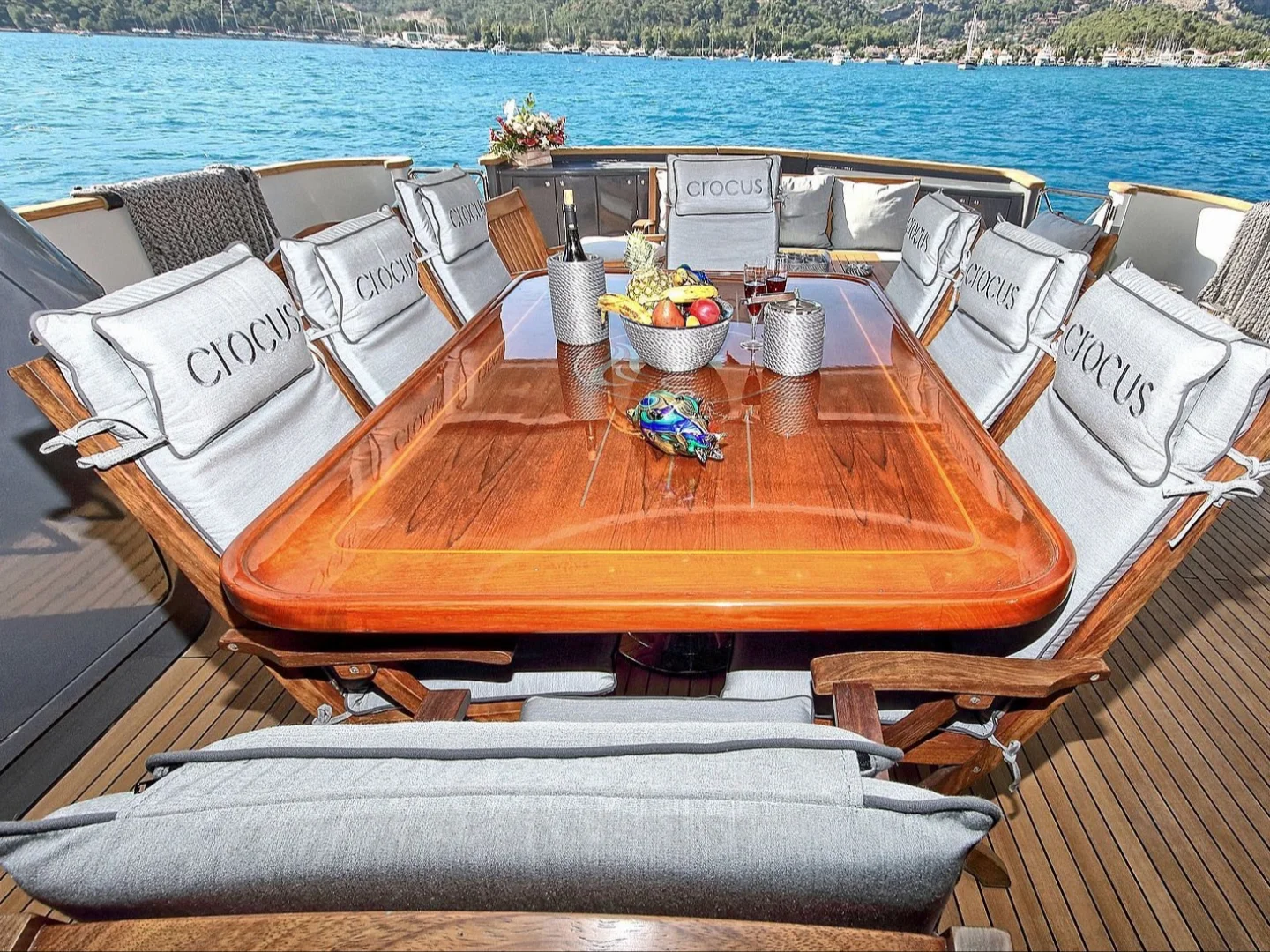 CROCUS |  Custom Made 40M - Photo 17