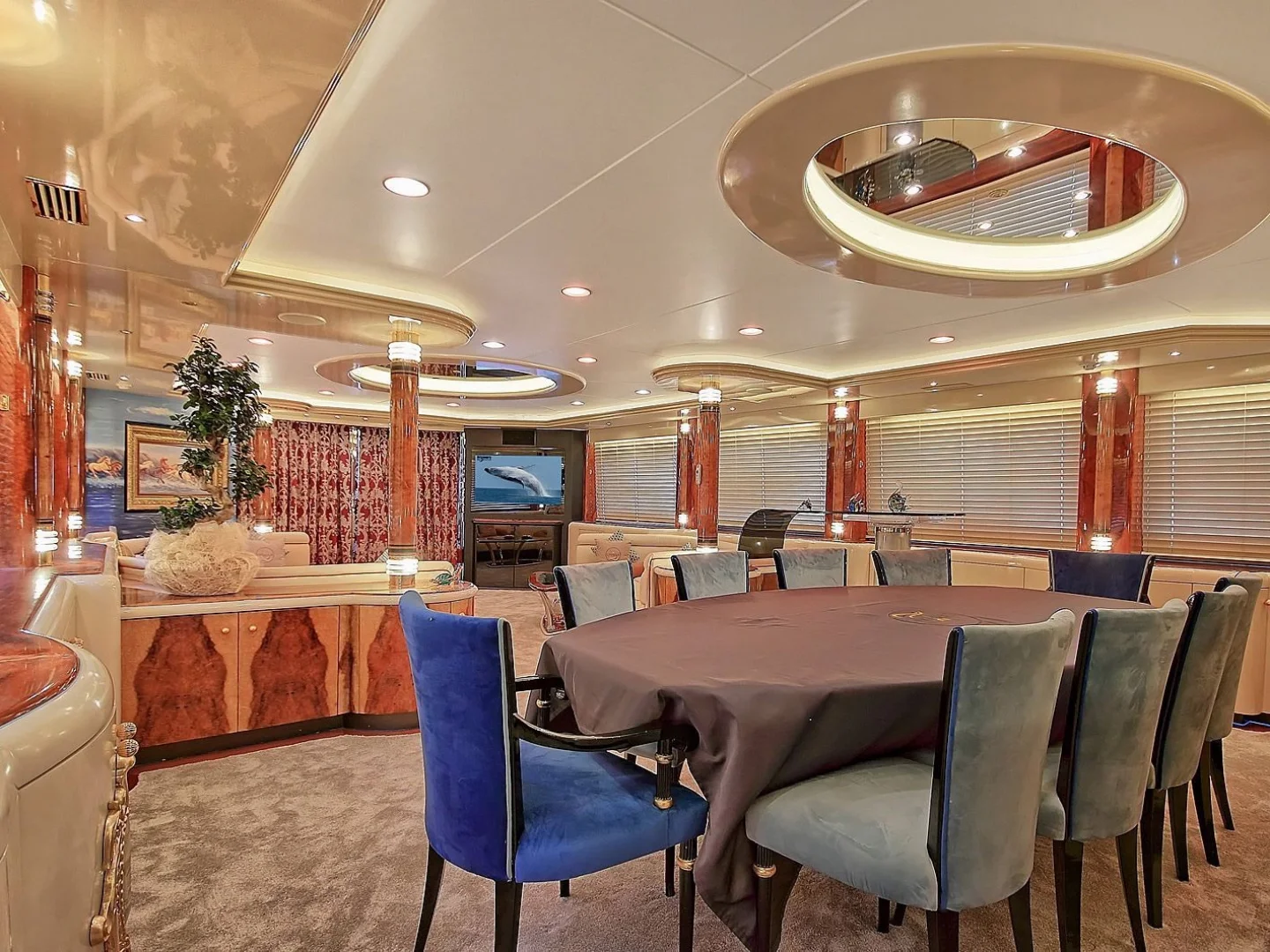 CROCUS |  Custom Made 40M - Photo 25