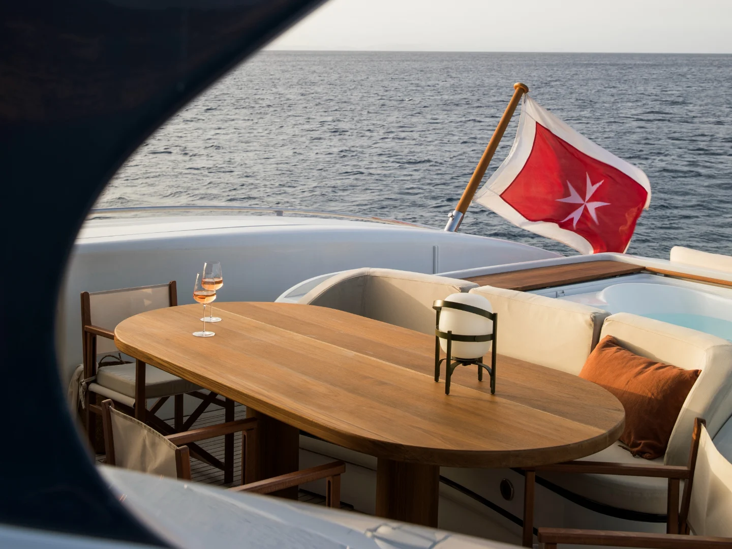 NOMAD | Mangusta 108 - Photo 28